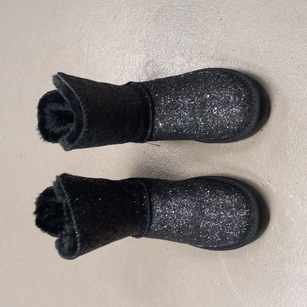 Style& Co Teenyy Black, Glitter, Faux Fur Boots